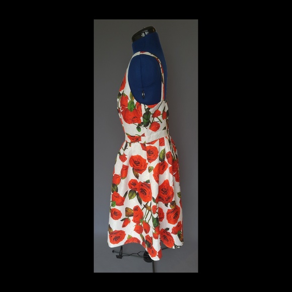 Chi Chi London Modcloth Floral Rose Dress Size 12 - Picture 3 of 8